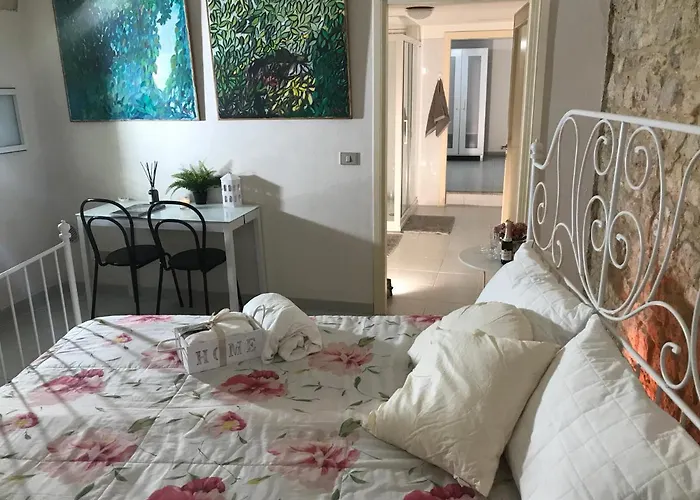 Stella Del Centro 莫迪卡